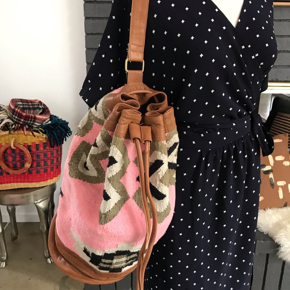 Ecote Southwestern bucket bag